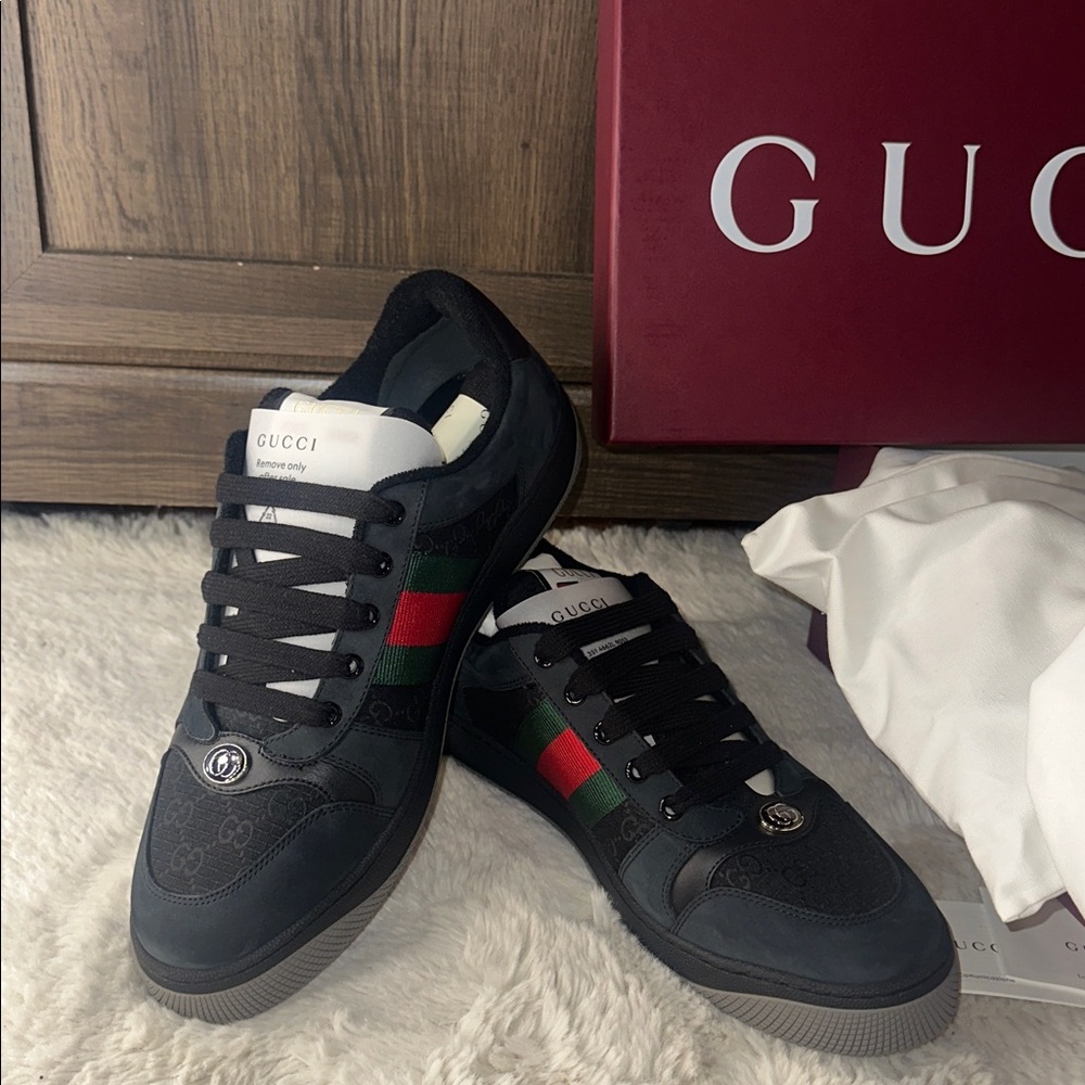 Gucci black low screener sneakers men. UK 9 US10